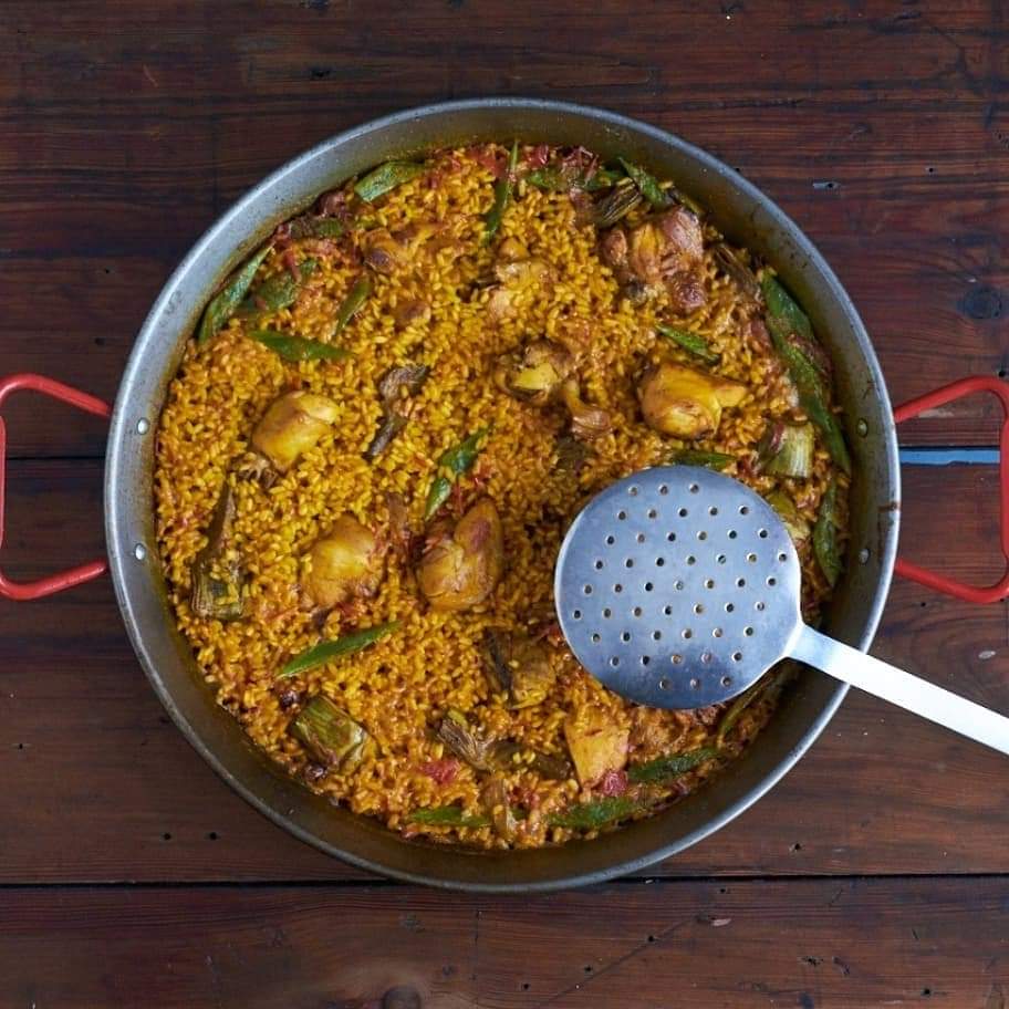Comidas Ginesa — Comida y bebida