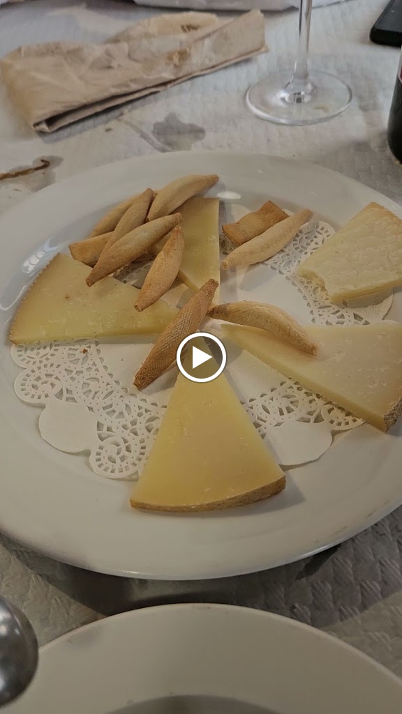 Restaurante Casa A'polina Calvino — Videos