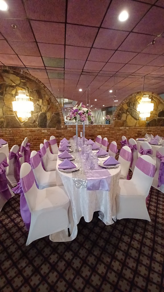 Simply Stunning Floral Design & Event Studio