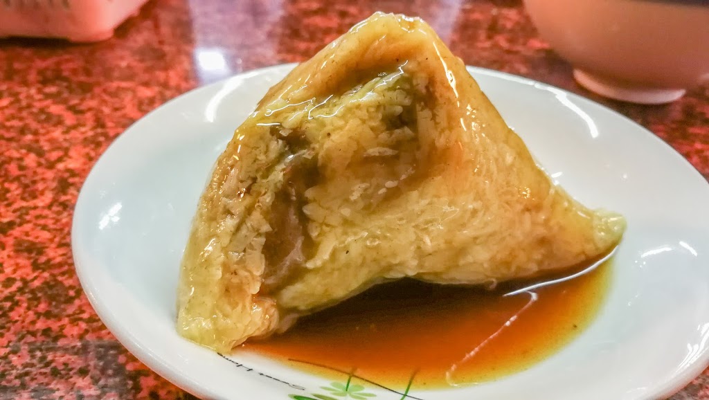 灣裡菜市場 （蘇媽媽）碗粿肉粽 的照片