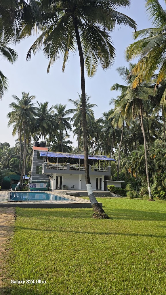 Laxmi Garden Beach Resort Shirgaon Kelwa Beach Best Family Resort