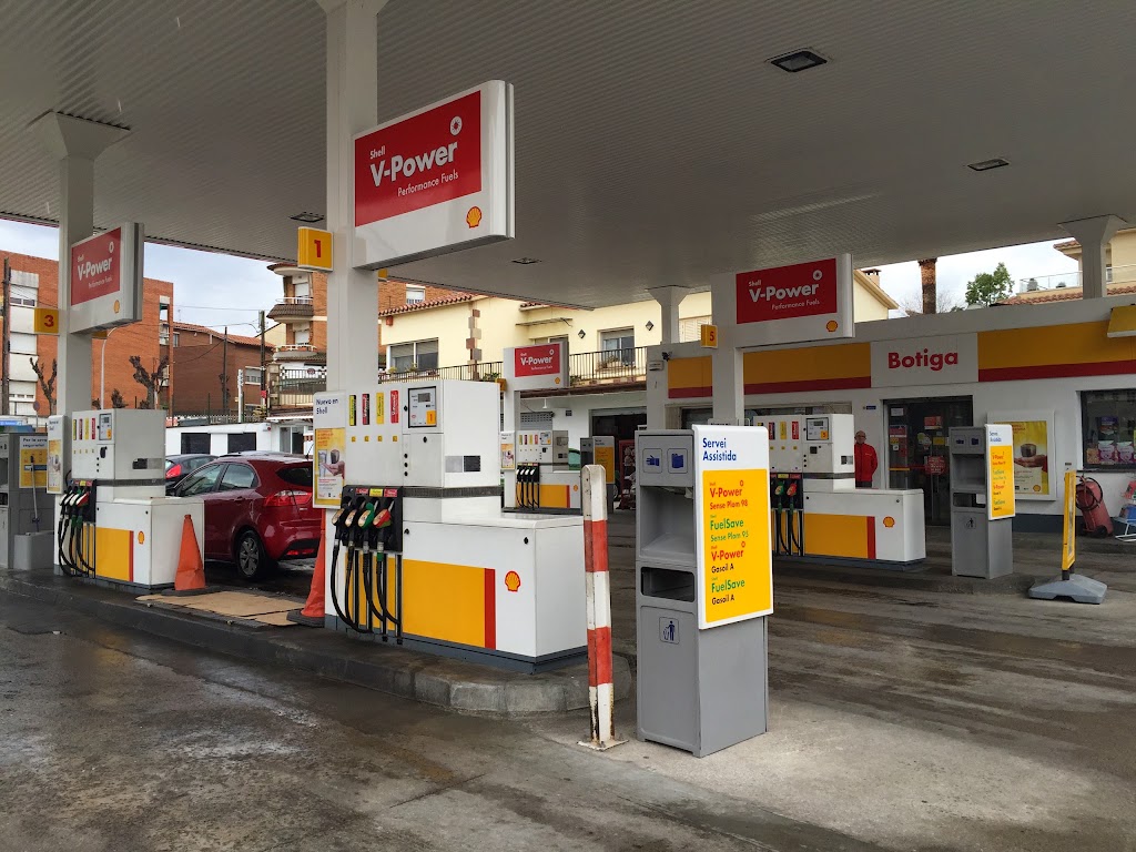ES Shell Palau — Surtidor de combustible