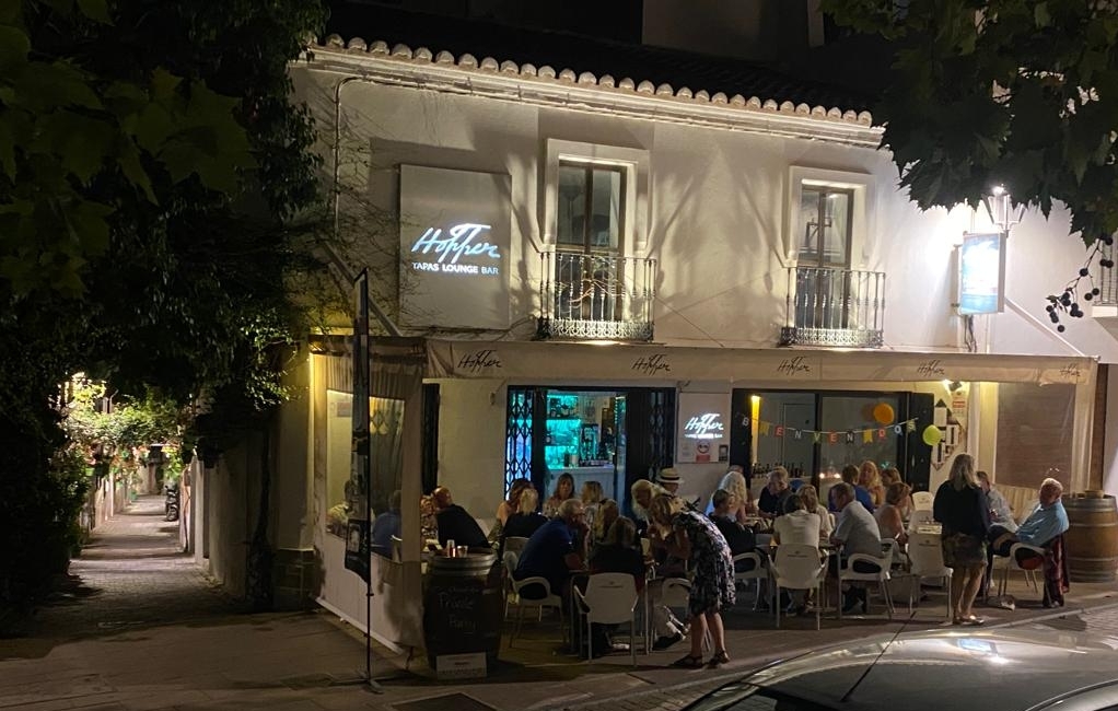 Bar Hopper — Del propietario