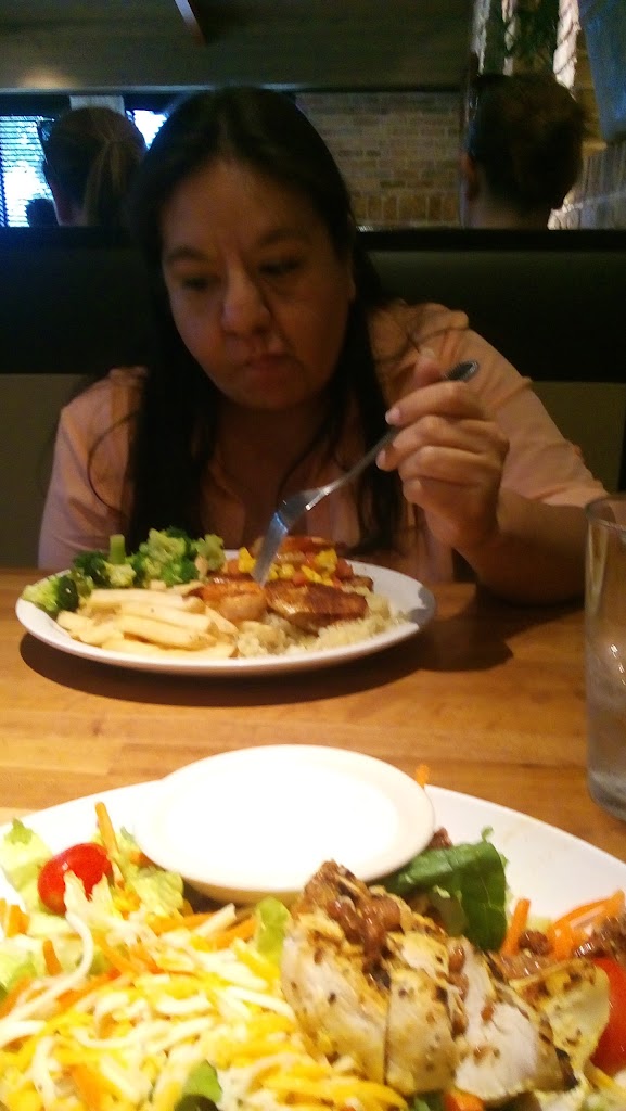 Comida y bebida