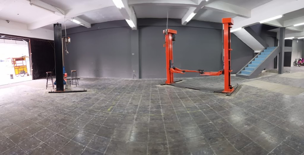 BENGKEL MOBIL SEVICE BODY REPAIR & ASURANSI JEPANG MOTOR