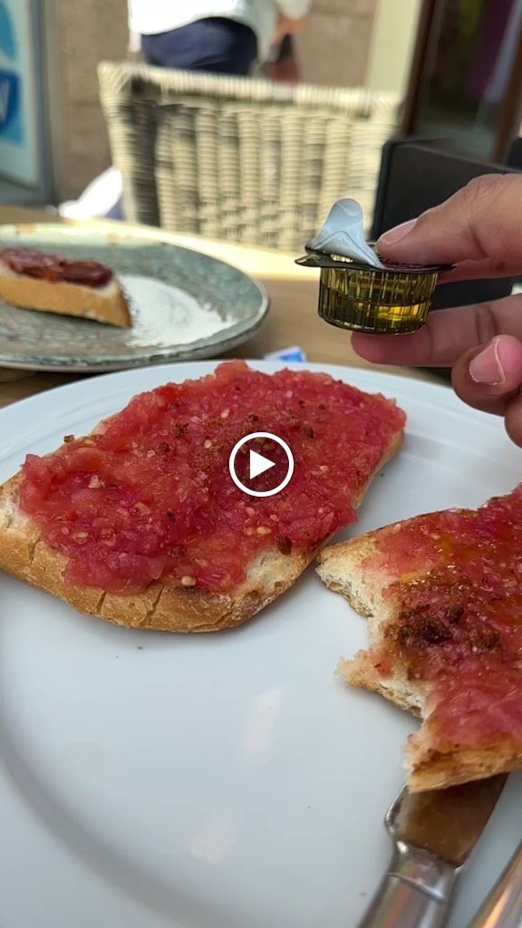 Ayllon - Bar - Restaurante — Videos