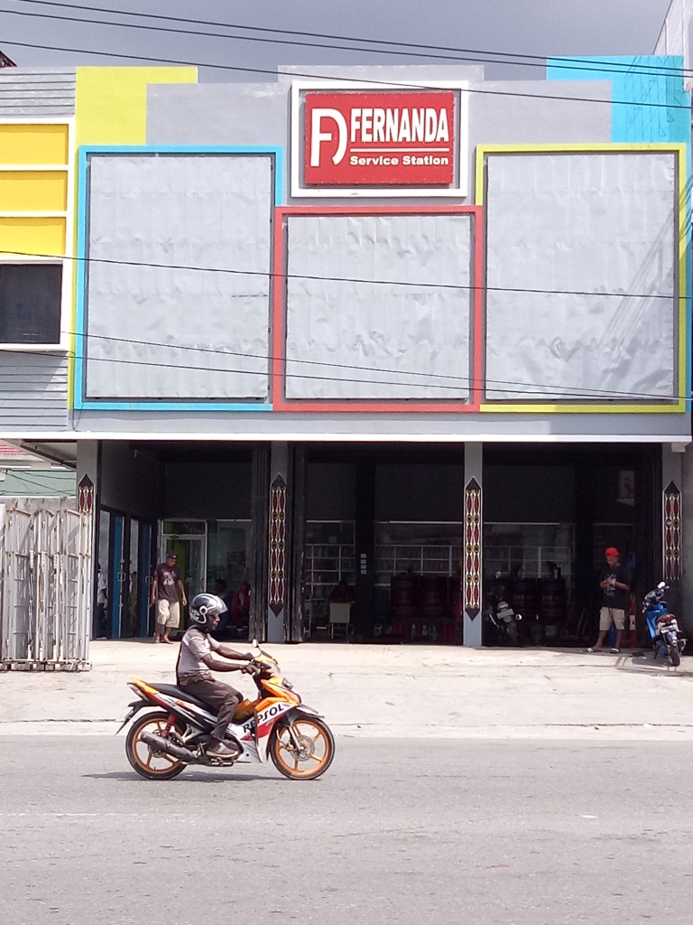 Bengkel Ganti Oli Mobil SPBU waena Expo