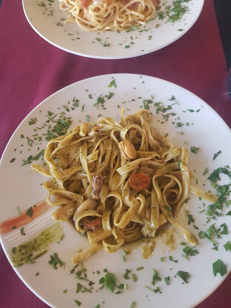 La Peperonata / Horno de Lena — Comida y bebida