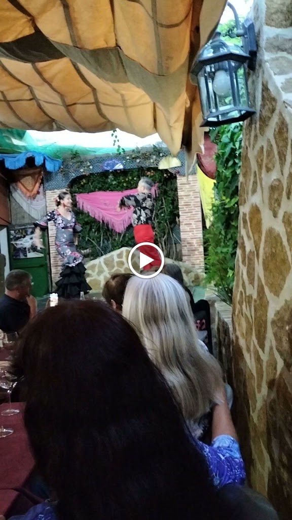 Restaurante El Pescadito — Videos