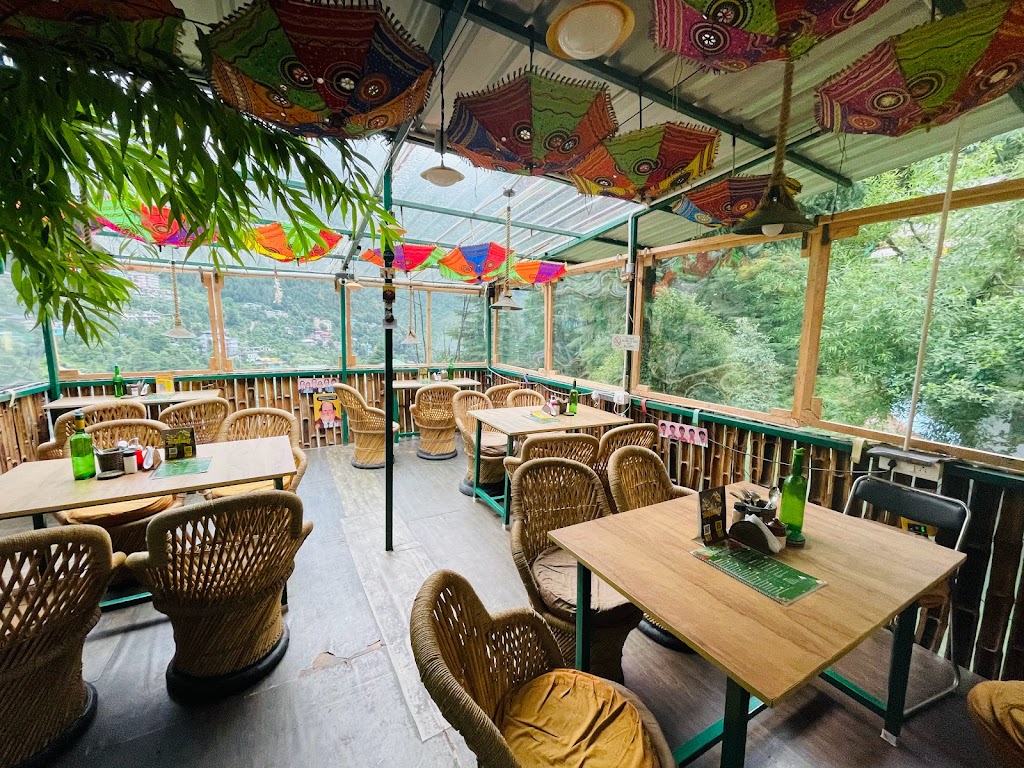 Khanabadosh Cafe Cowork Food Cinema