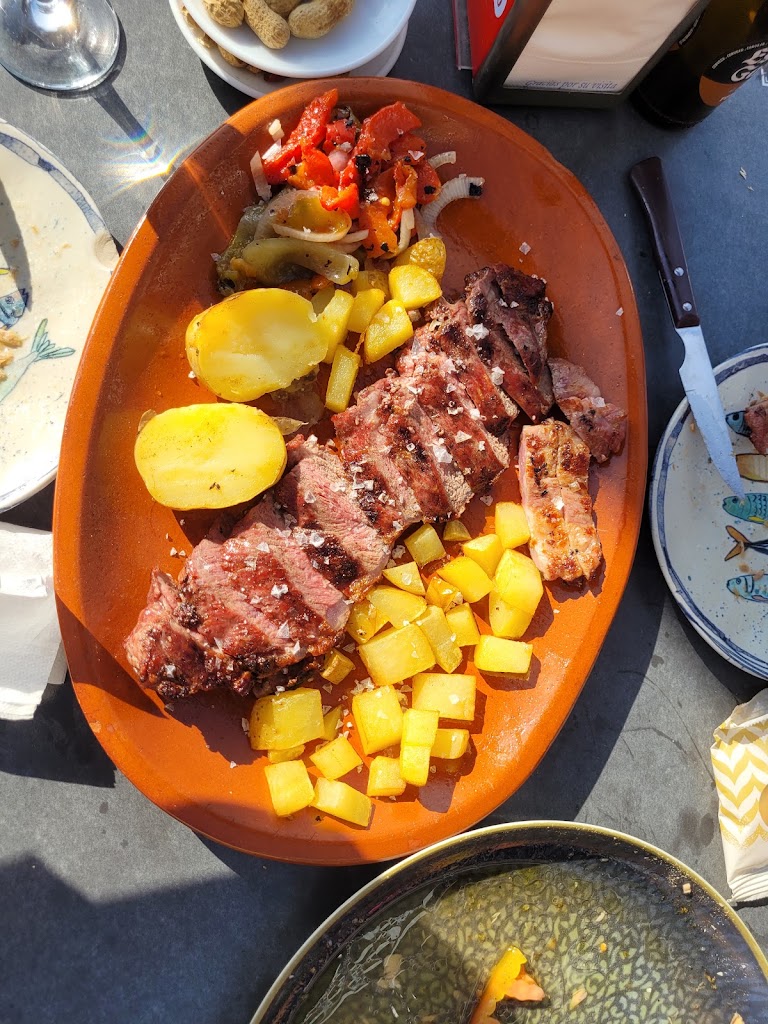 Restaurante Donde Siempre — Comida y bebida
