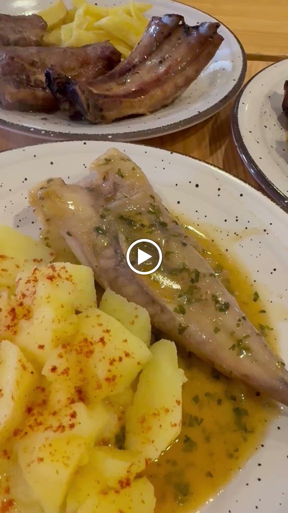 Bar Restaurante Esquina 29 — Videos
