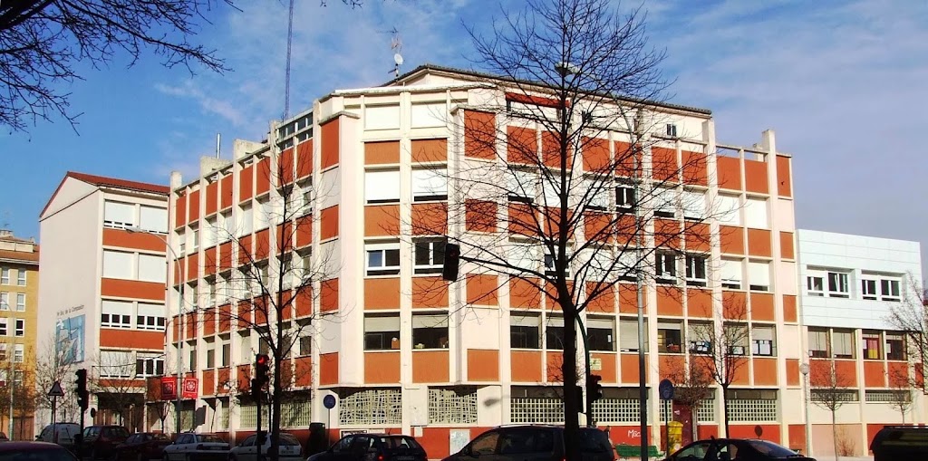 Colegio Concertado La Compasion-Escolapios — Del propietario