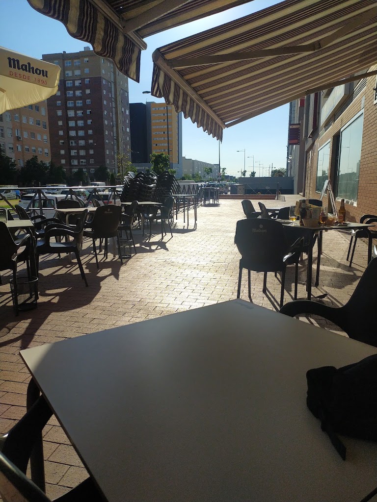 Bar Restaurante La Primavera — Ambiente