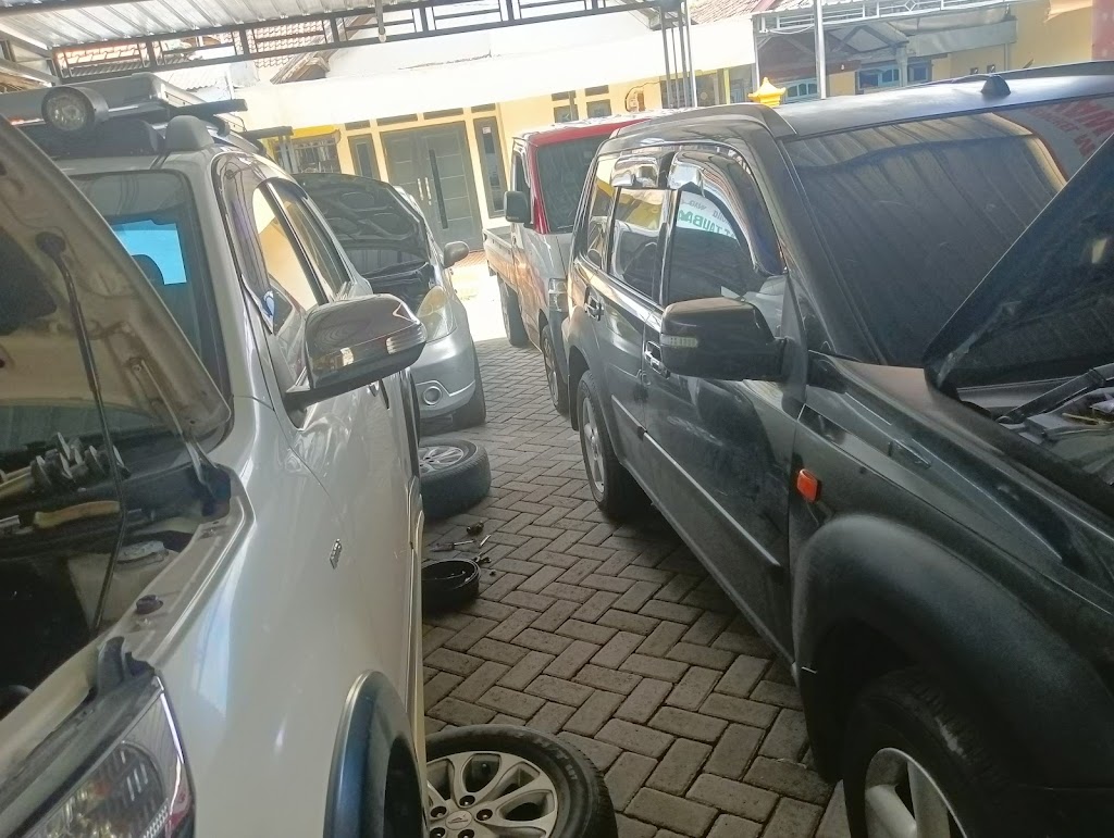 Bengkel Mobil Wawan ( Spesialis Mobil Matic & injeksi )