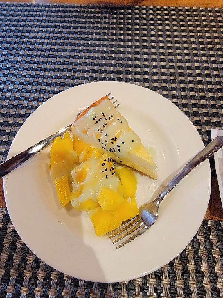 Mango Tree Thai Cafe