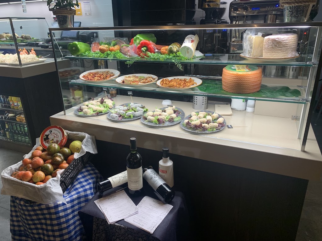 Restaurante Dona Engracia — Comida y bebida