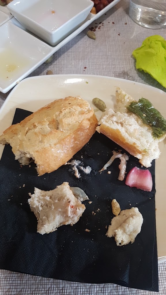 Bar Alameda — Comida y bebida