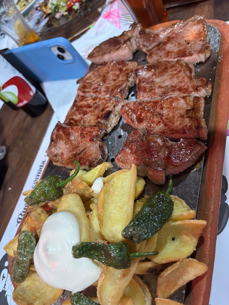 Bar restaurante La Blanca Paloma Parla — Mas recientes
