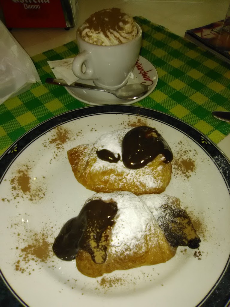 Slitti cafe — Cafe