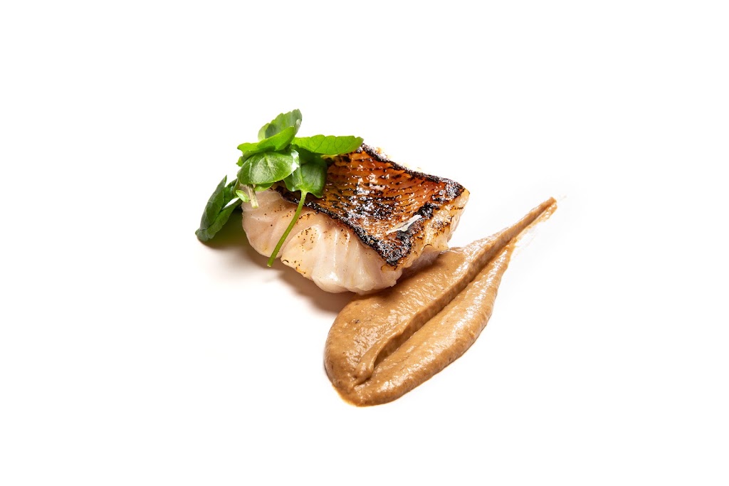 Restaurante Juan Carlos Ferrando — Comida y bebida