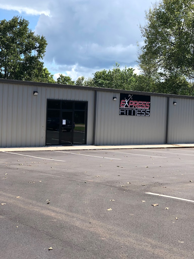  Express Fitness 24/7 Pine Level