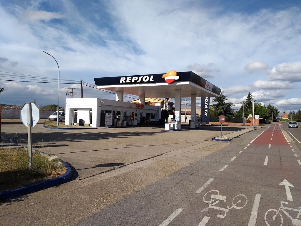 E.S. Villaquilambre — Surtidor de combustible