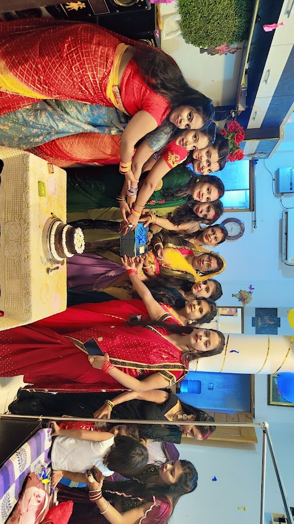 Sapna Beauty Parlour Mairwa