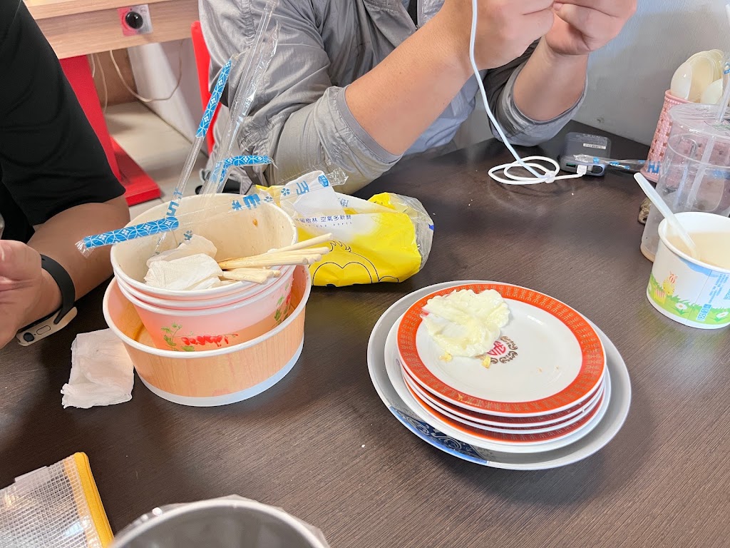 頭城青雲冷飲/丼飯 的照片