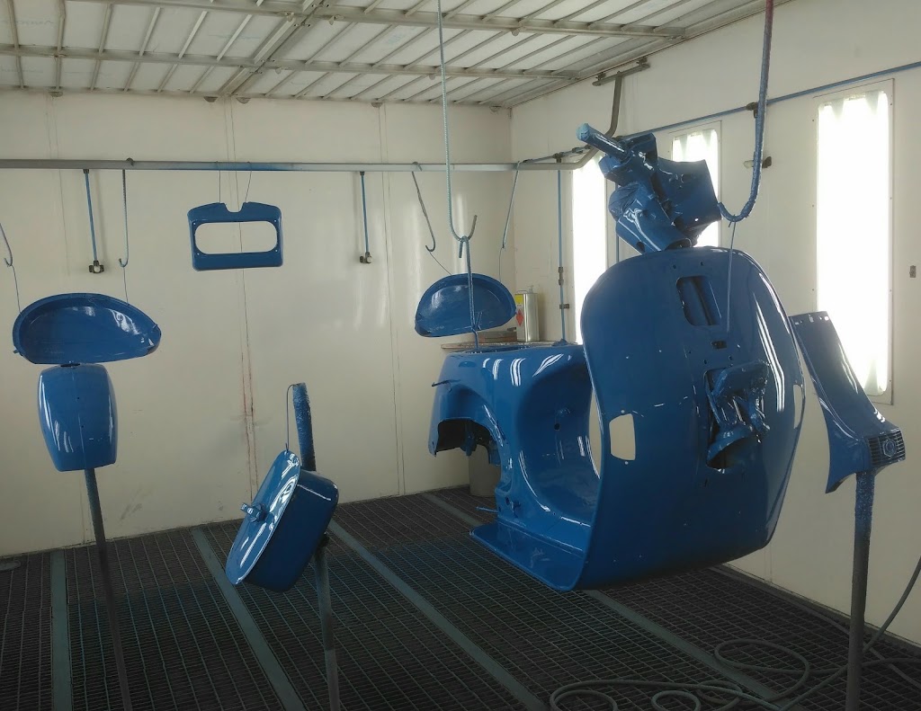 Taller de Chapa & Pintura - Rapit Pintura 2030 - Rapid Auto 2000 — Interior