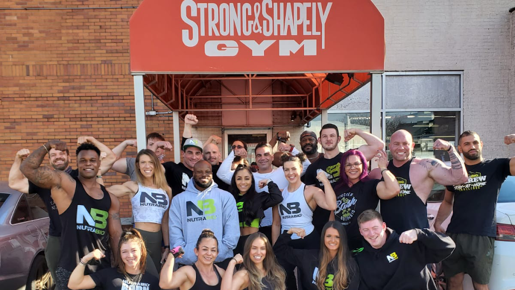  Strong & Shapely Gym