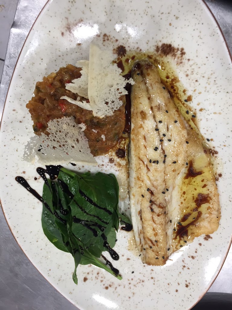 B L A U M A R I Restaurant — Del propietario