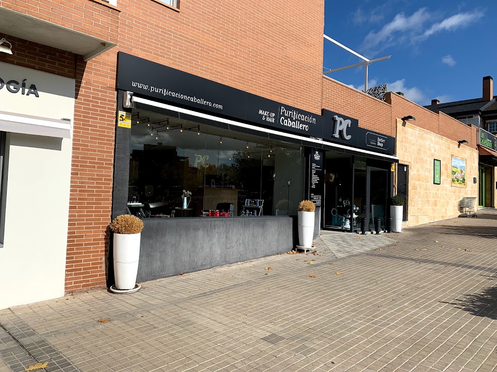 Purificacion Caballero Make up & Hair — Exterior