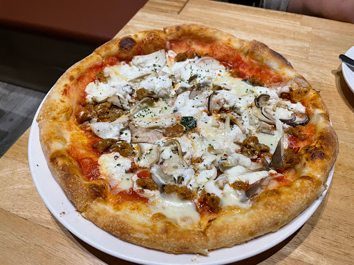 TAVOLA pizzeria 的照片