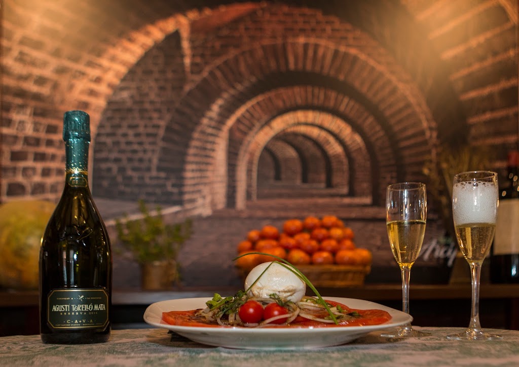 Taberna Arcipreste restaurante — Comida y bebida