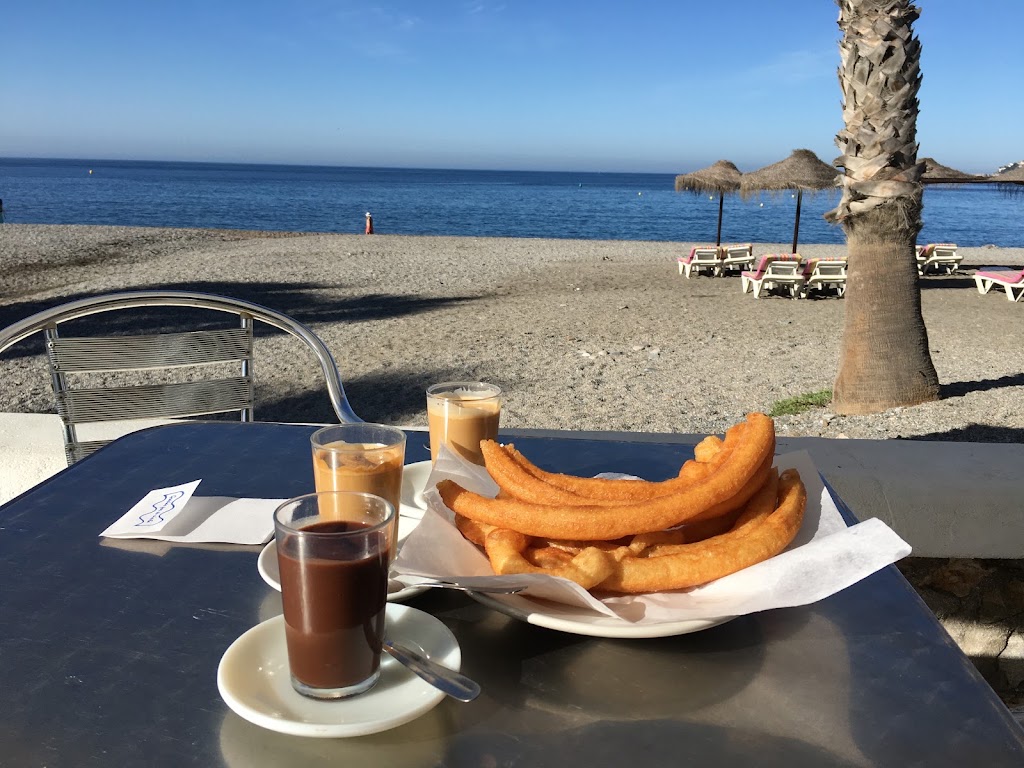 Churreria San Cristobal — Comida y bebida