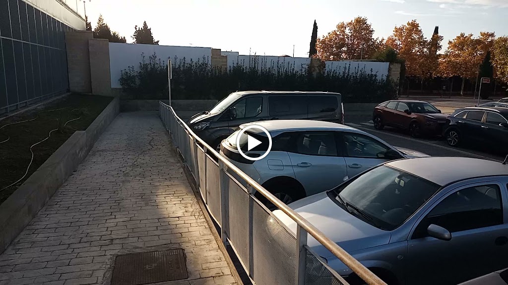 parking del Polideportivo Cerro Telegrafo — Videos