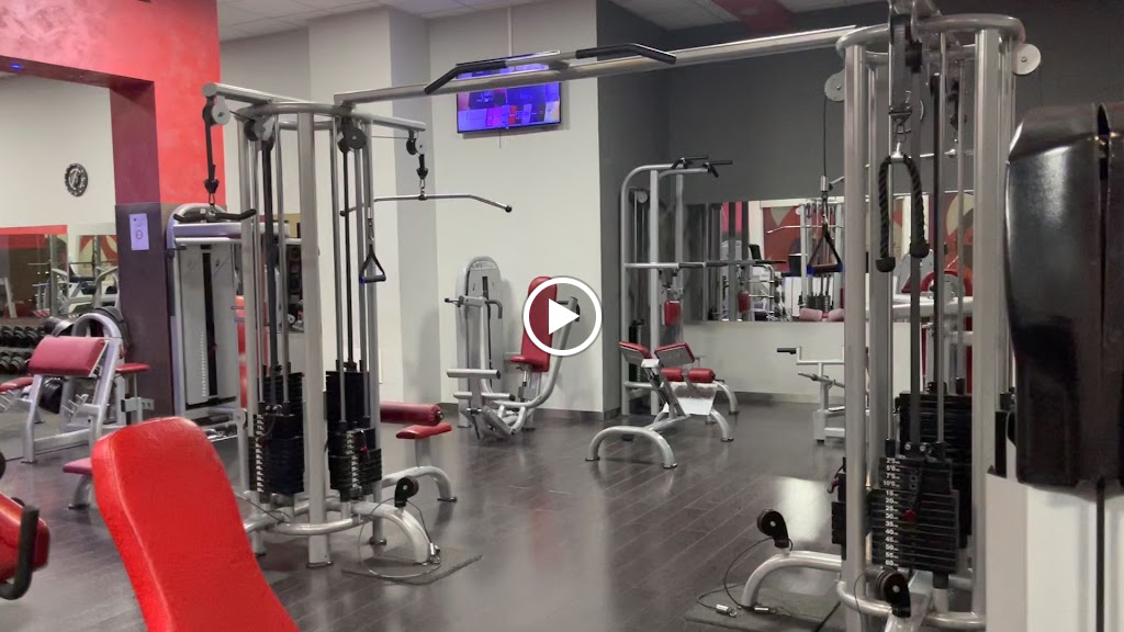 Universal Fitness Aguadulce — Ejercicio fisico