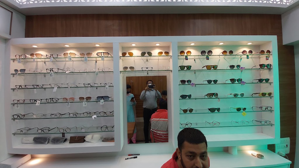 Advance Eye Care Centre And Opticals