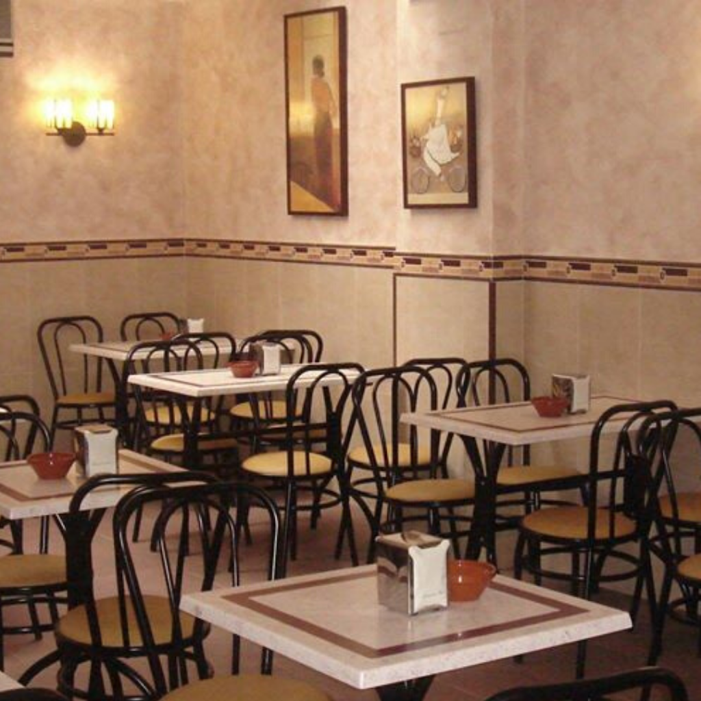 PERICOTE Pizzeria — Ambiente