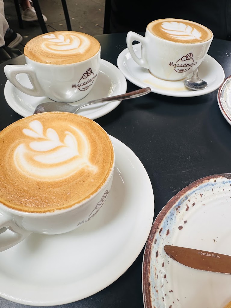 Macadamia Cafe Elche | Cafeteria Elche | Pasteleria | Bolleria — Capuchino