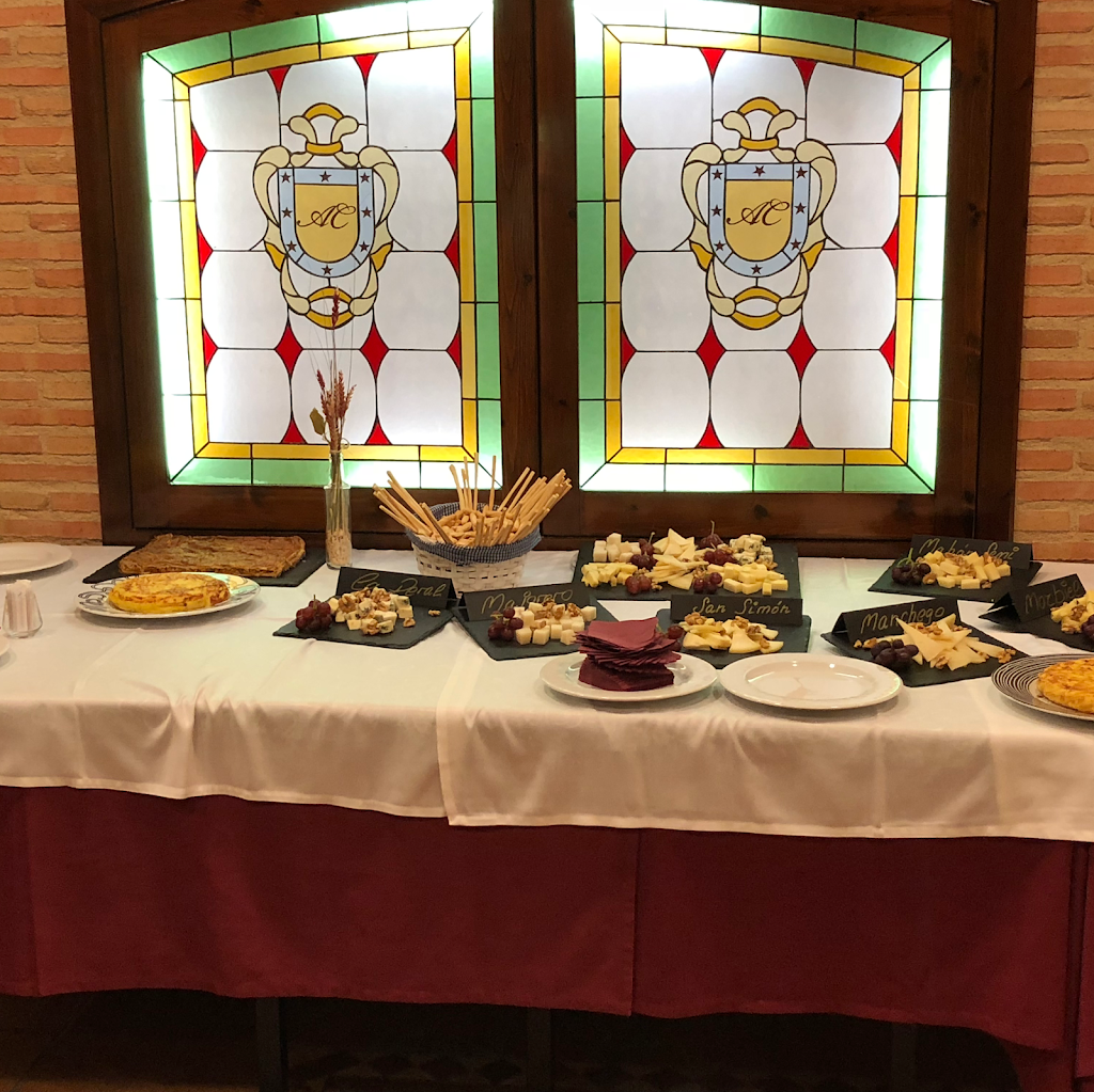Restaurante Asador Castilla — Comida y bebida