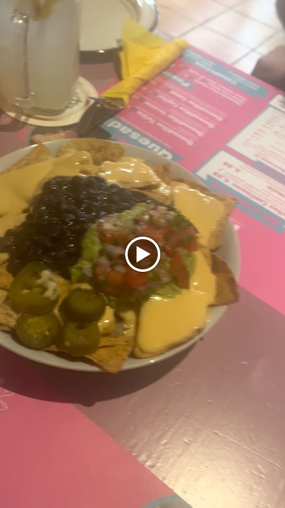 Celestun - Cantina Mexicana — Videos