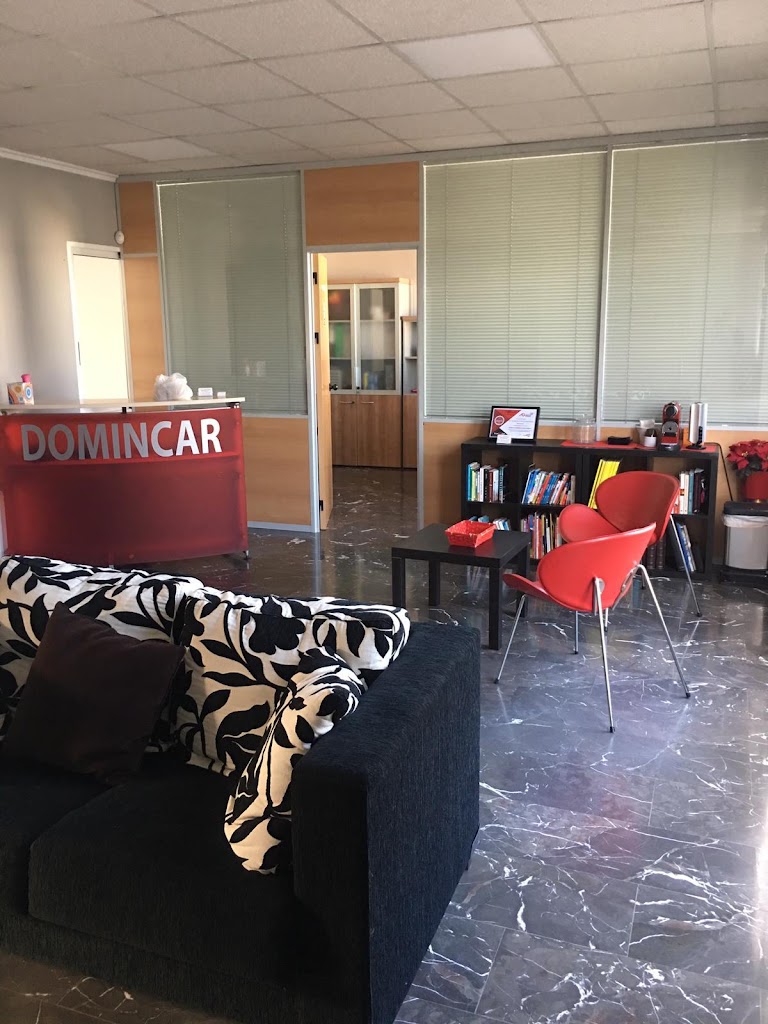 SERVICIO DE AUTOMOCION DOMINCAR — Interior