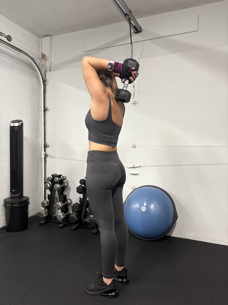  Nohemy Adorno Fitness