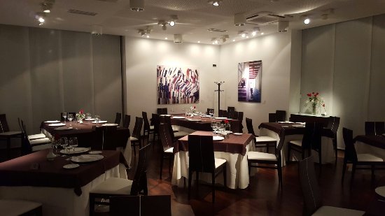 Restaurante Agora — Ambiente