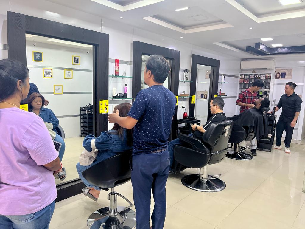 Classy Cutz Unisex Salon
