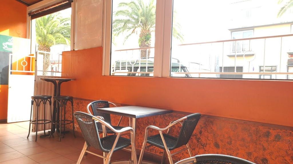 Bar Cafeteria La Escuela