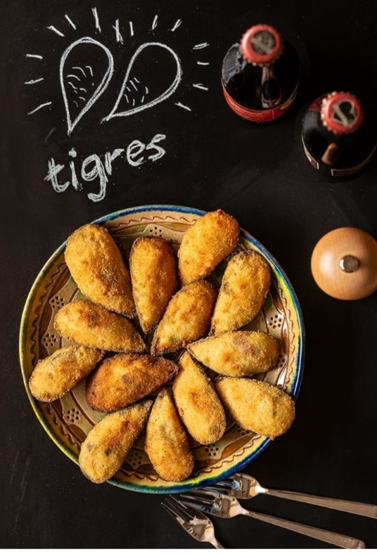 La Donna Del Mar — Comida y bebida