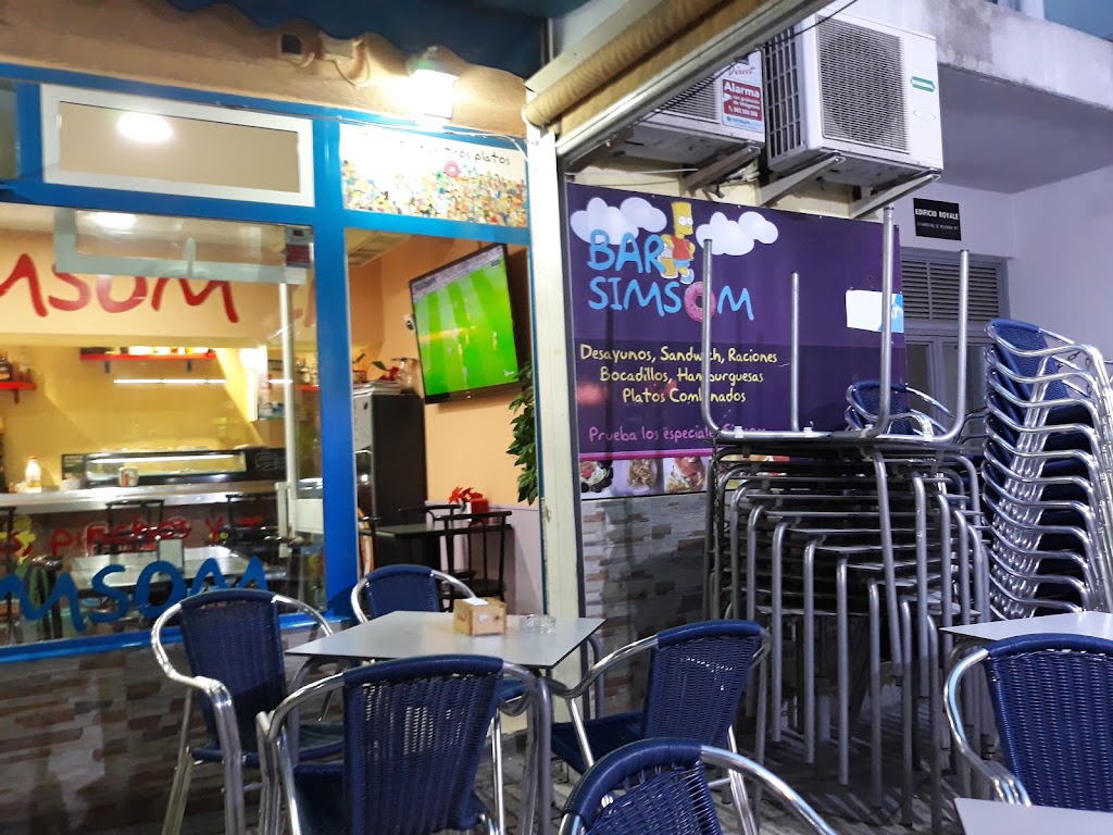 Bar Simsom — Ambiente